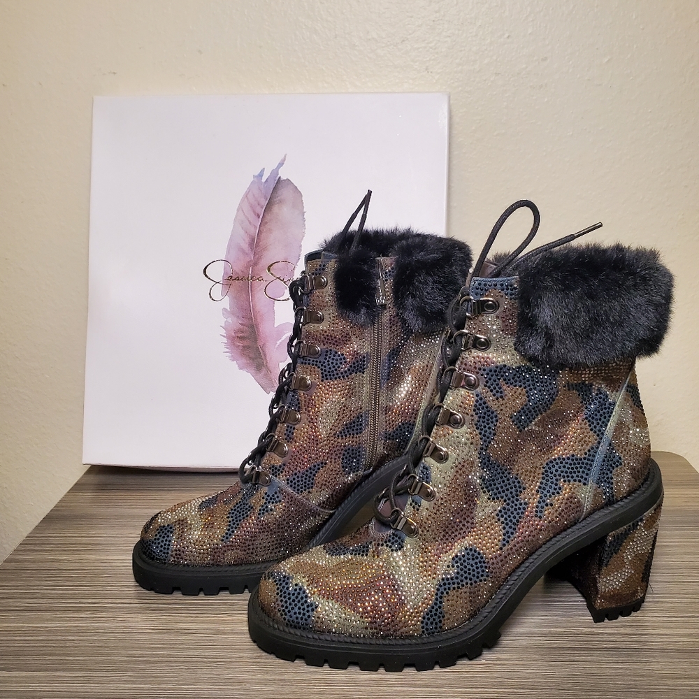 Jessica Simpson Delilah Dazzling Faux Fur Boot Camo Size 10 Brand New in Box